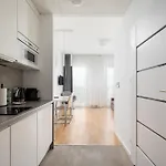 Apartment Comfort By Bookinghost