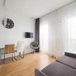 Comfort By Bookinghost Apartment