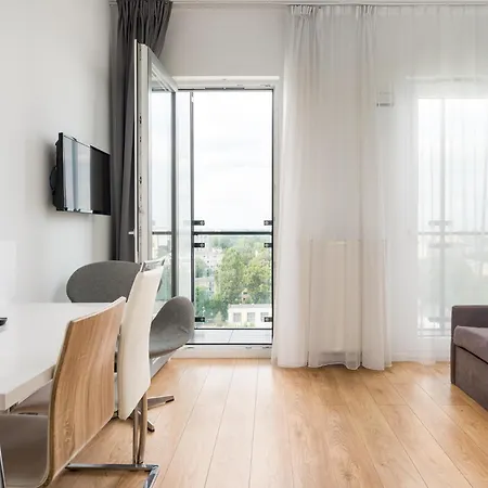 Apartment Comfort By Bookinghost *