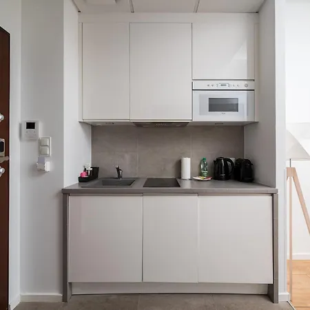 Comfort By Bookinghost Appartement