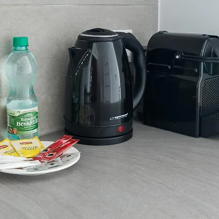 Comfort By Bookinghost * Warschau