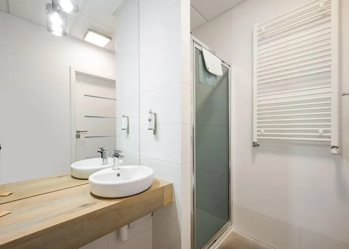 شقة Comfort By Bookinghost