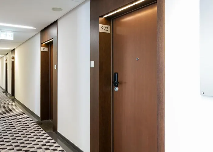 Comfort By Bookinghost شقة وارسو