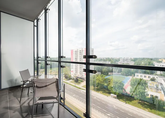 Comfort By Bookinghost شقة وارسو