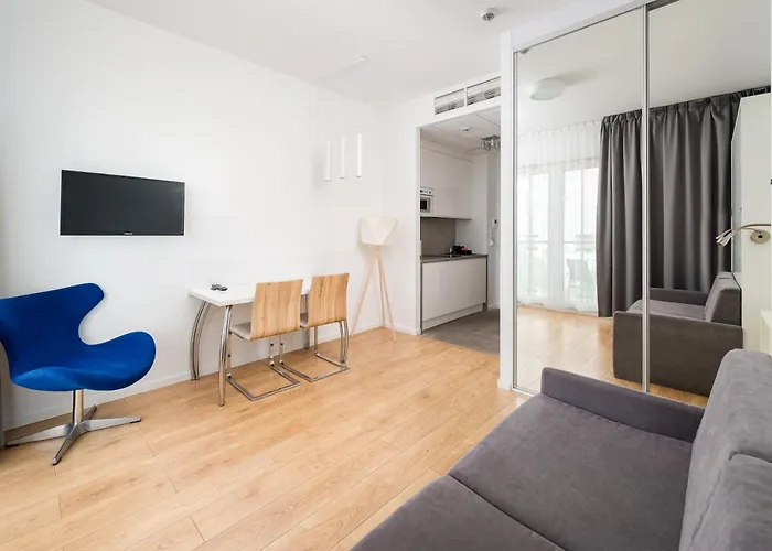 Comfort By Bookinghost *