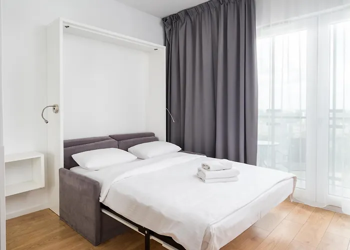 Comfort By Bookinghost وارسو