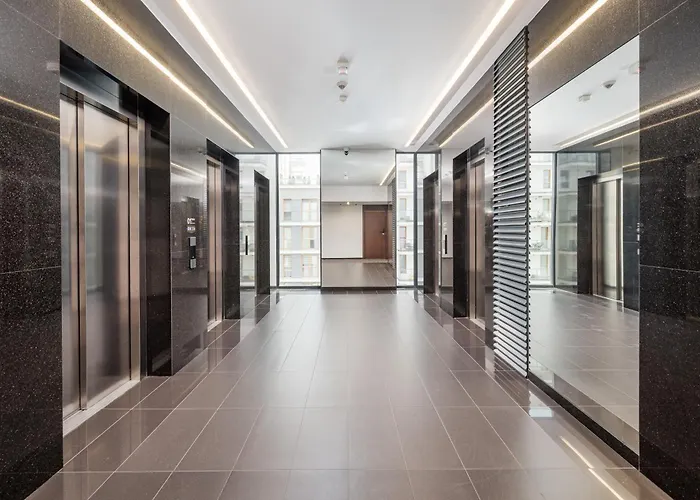 Comfort By Bookinghost شقة وارسو