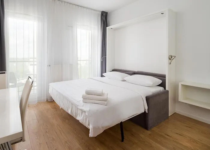 Comfort By Bookinghost