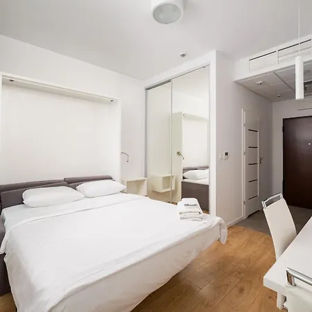 Comfort By Bookinghost Apartamento